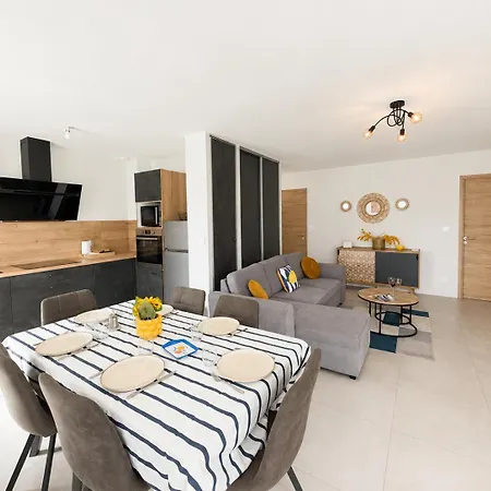 Heron Confortable Avec Belle Terrasse Vue Degagee Sur Champs 3 Parking Privatif A 900 M De La D'asnelles Et Tous Commerces, Bars Et Restaurants Pres De Bayeux Sur Plages Du Debarquement אסנלס