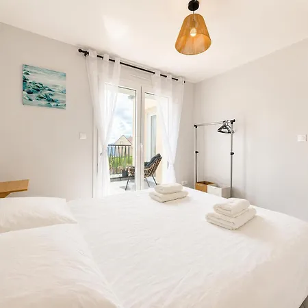 דירה Heron Confortable Avec Belle Terrasse Vue Degagee Sur Champs 3 Parking Privatif A 900 M De La D'asnelles Et Tous Commerces, Bars Et Restaurants Pres De Bayeux Sur Plages Du Debarquement *