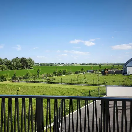 Heron Confortable Avec Belle Terrasse Vue Degagee Sur Champs 3 Parking Privatif A 900 M De La D'asnelles Et Tous Commerces, Bars Et Restaurants Pres De Bayeux Sur Plages Du Debarquement *