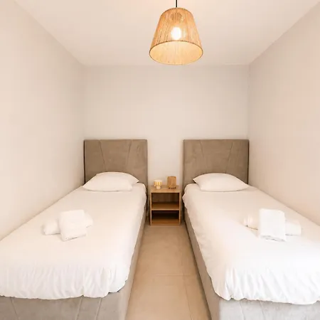 Heron Confortable Avec Belle Terrasse Vue Degagee Sur Champs 3 Parking Privatif A 900 M De La D'asnelles Et Tous Commerces, Bars Et Restaurants Pres De Bayeux Sur Plages Du Debarquement * אסנלס